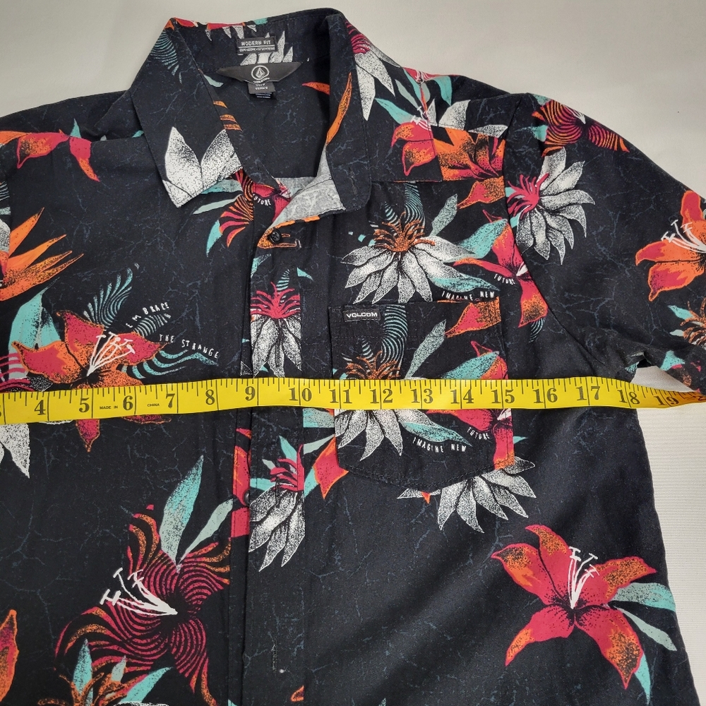 VOLCOM SHIRT FLORAL MODERN FIT VERANO STONE BLACK, SIZE SMALL - Picture 11 of 11